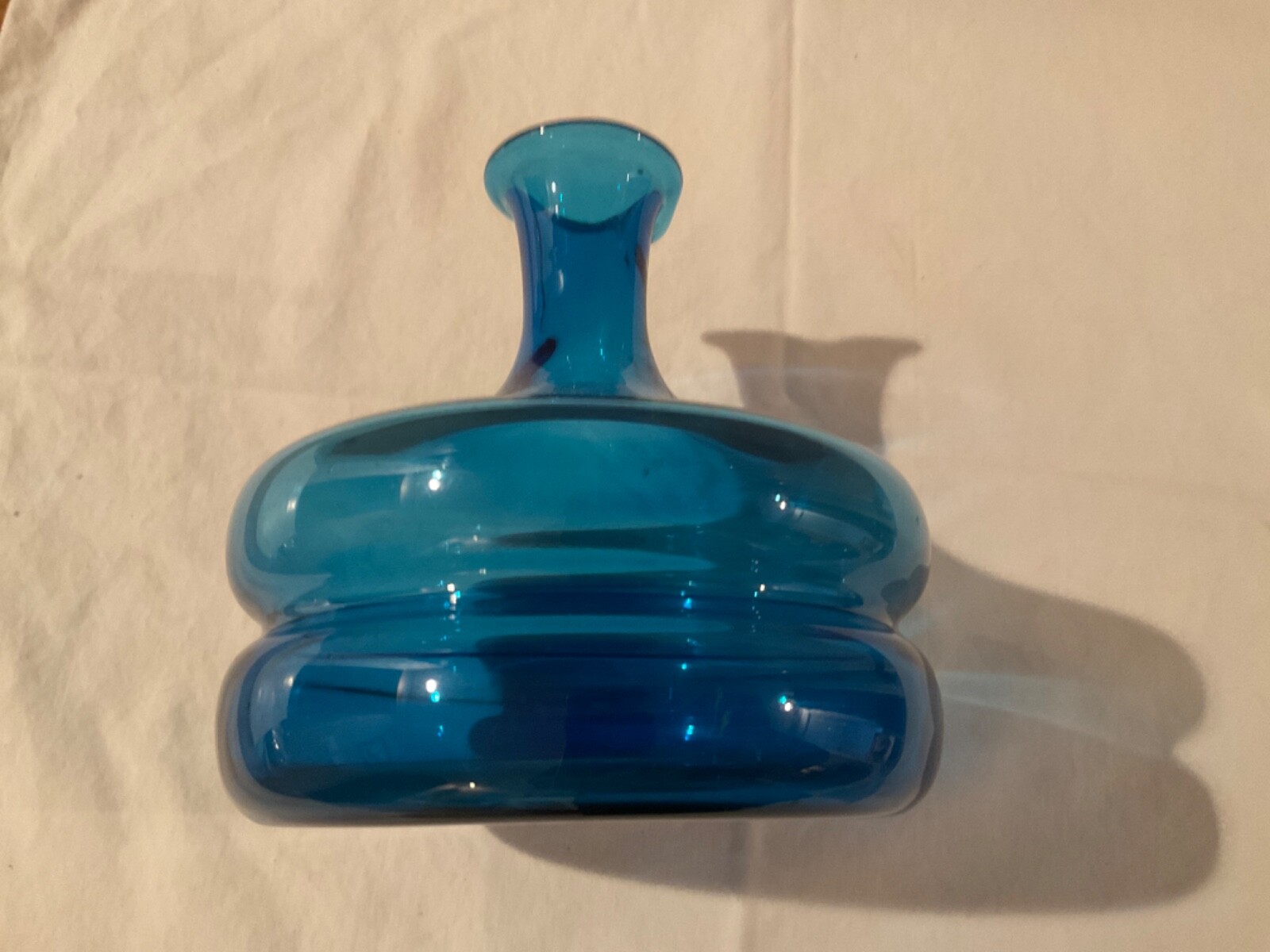 Vintage Cobalt Blue Glass Decanter Squatty 3 Cup Bottle With Spout