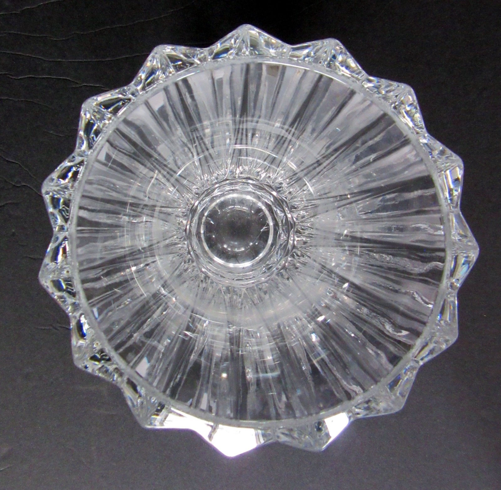 Beautiful Crystal Vase, Heavy, 6 lbs 11 ounces, 10 3/8″ Tall