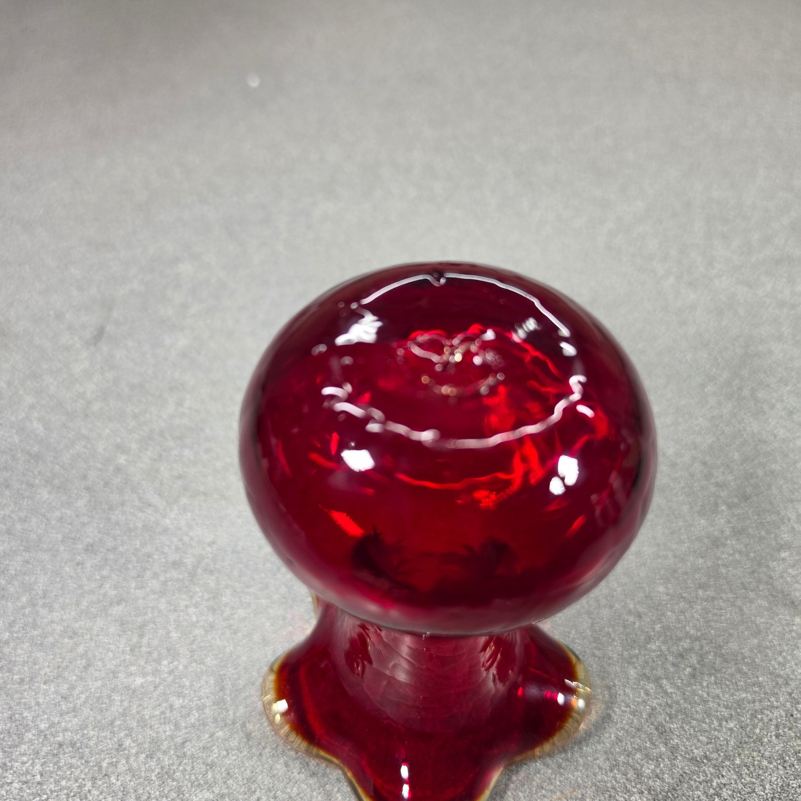 Vintage Art Glass Bud Vase Unisex 4.75in Ruby Red Excellent Ruffled Rim MCM