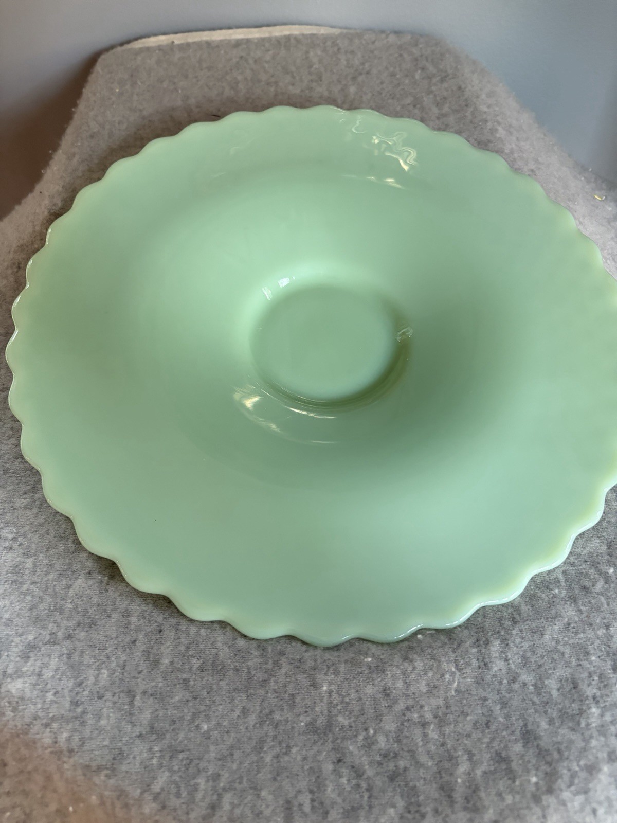 Mosser Glass Gigi Jadeite Scalloped Platter 13.5 “ Hobnail Thumbprint Mark M US