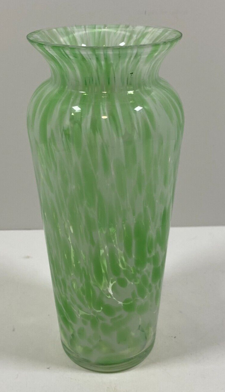 Vintage 1995 Royal Limited Crystal Green & White Vase