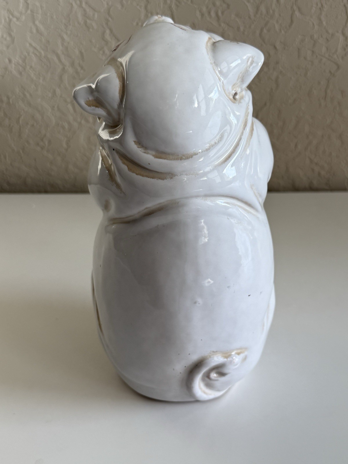 VINTAGE Terracotta Art Pottery Laughing Pig Statue Sculpture Figurine 9.5″