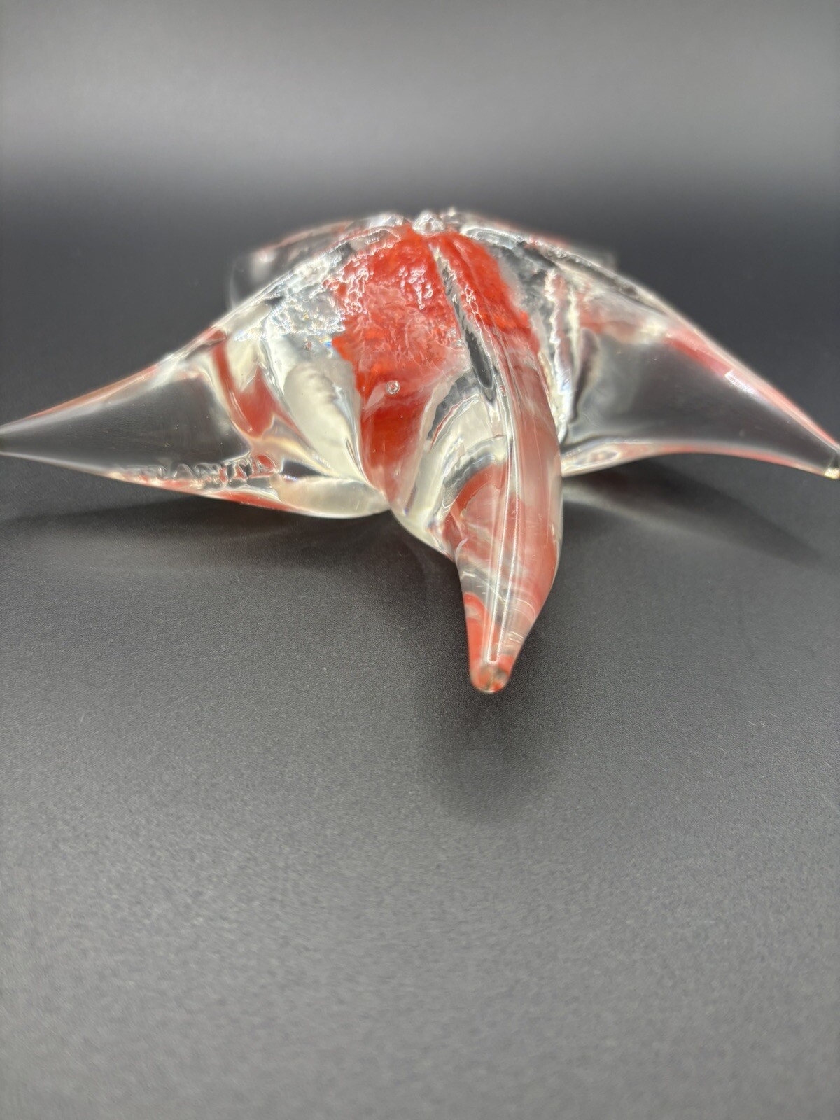 Dynasty Gallery Starfish Atlantis Glass Paperweight Glow In The Dark Red 5 Point