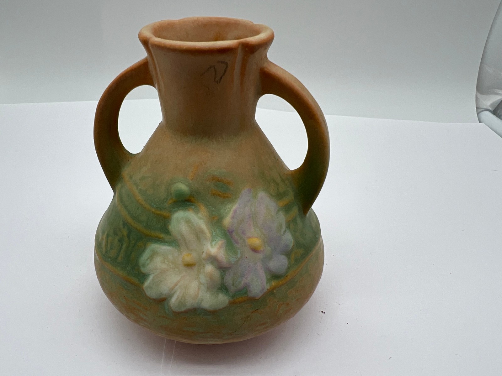 Roseville Art Pottery Cosmos 944-4 Tan Green 4” Double Handle Vase MCM Excellent