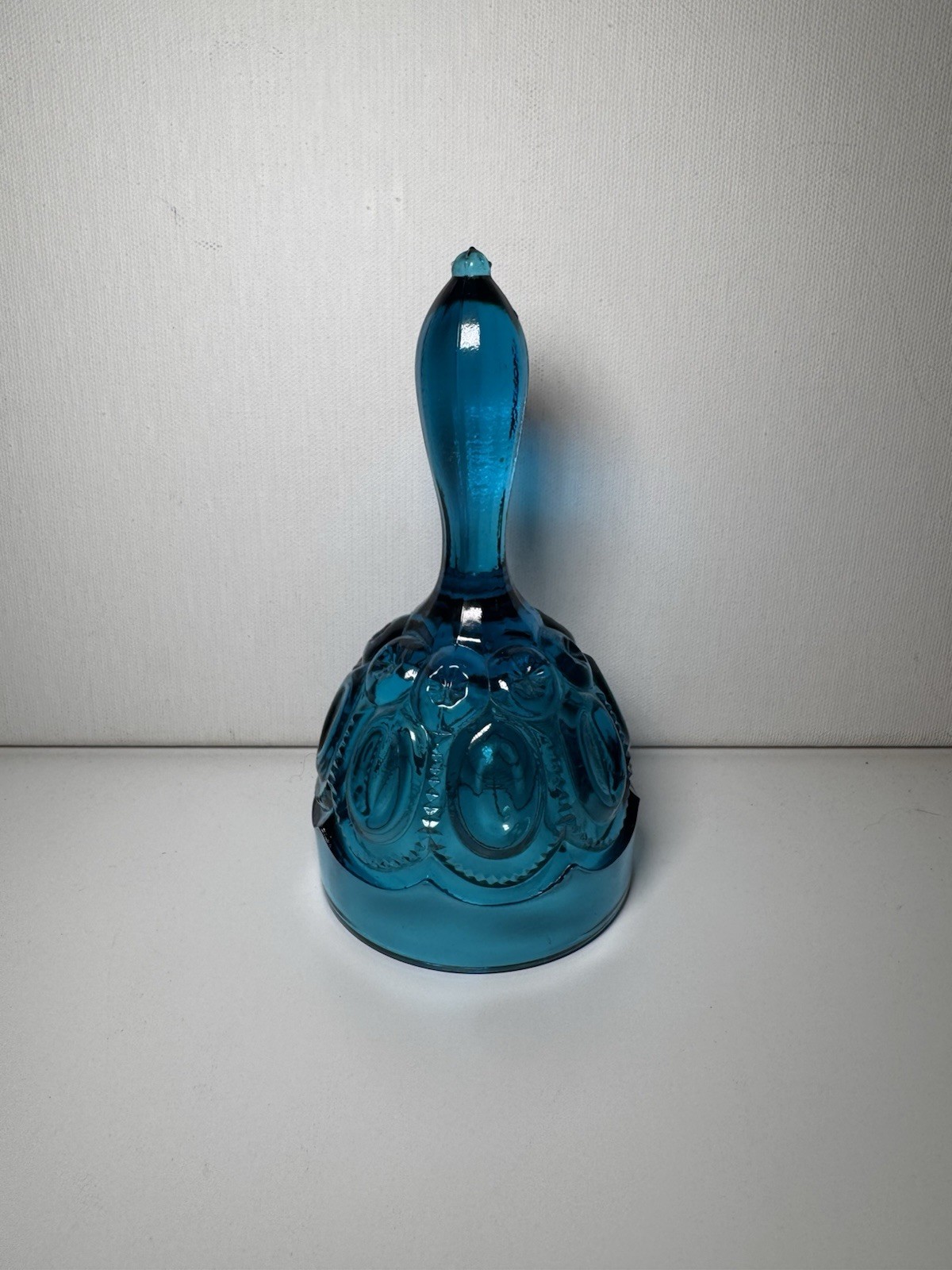 Vintage L E Smith Blue Glass Moon & Stars Decorative Bell With Clapper