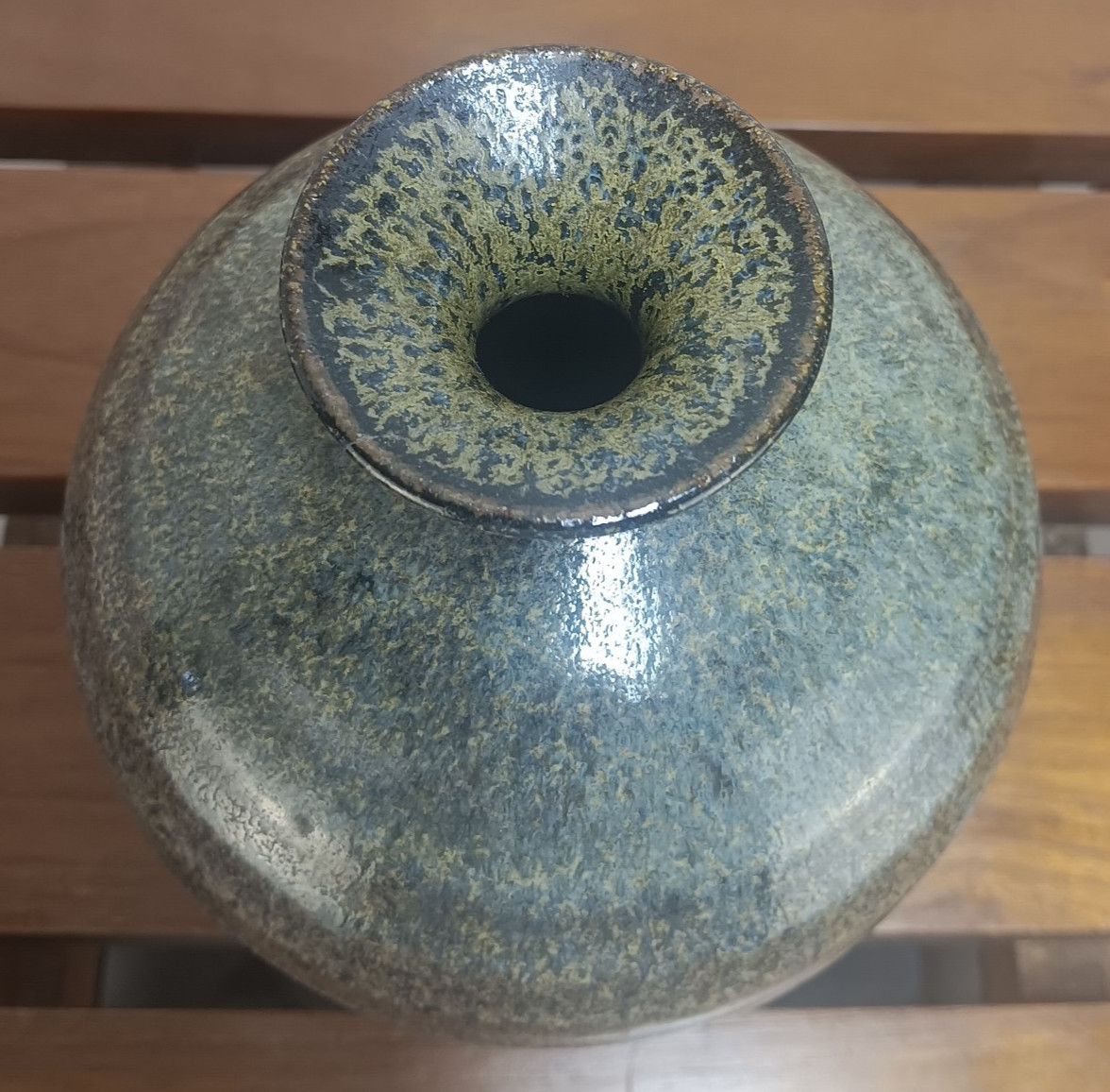 Vintage Studio Pottery Weed Pot Vase Hand Thrown Brown Stoneware Signed 5″