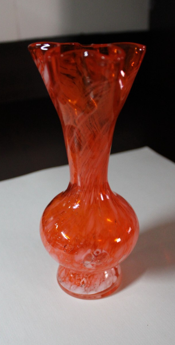 Vintage Red Orange White Swirl Bud Vase with Scalloped Top 6.5″