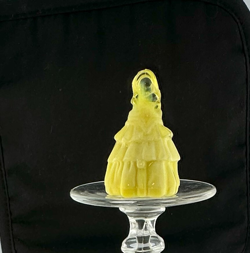 Boyd Glass Nancy Miniature Doll Harvest Gold 1999 #23 Series 1 GLOWS