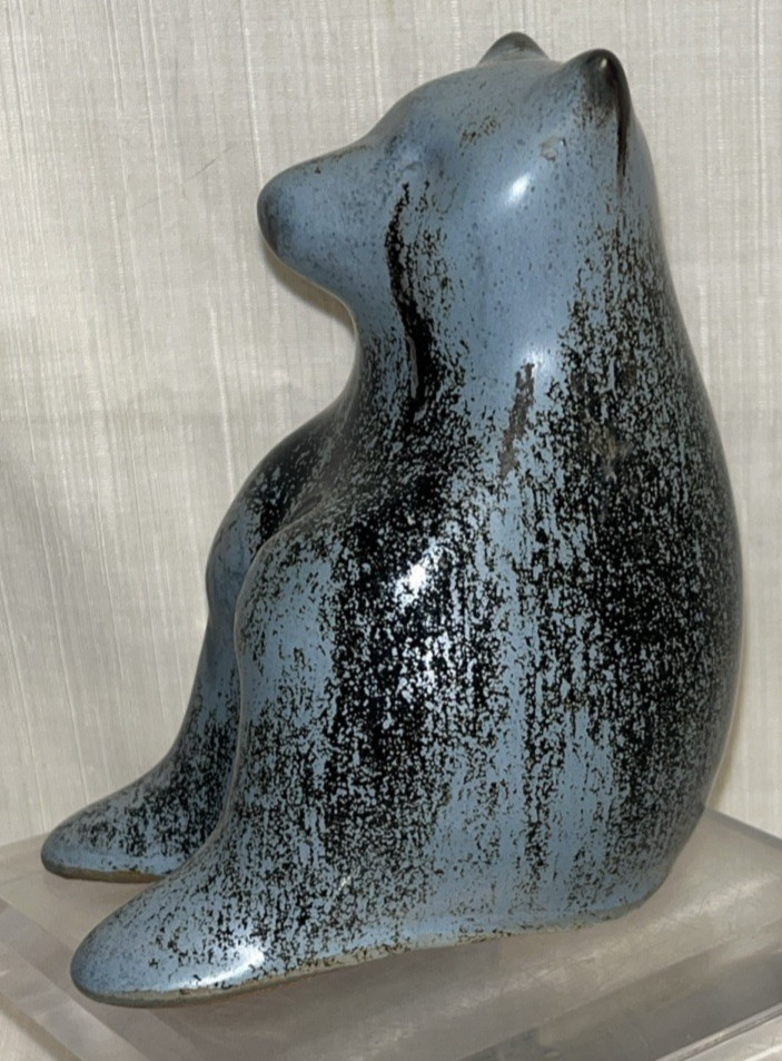 Blue Mountain Pottery Slate Glaze Sitting Bear Figurine 4.5” Canada Art Clay