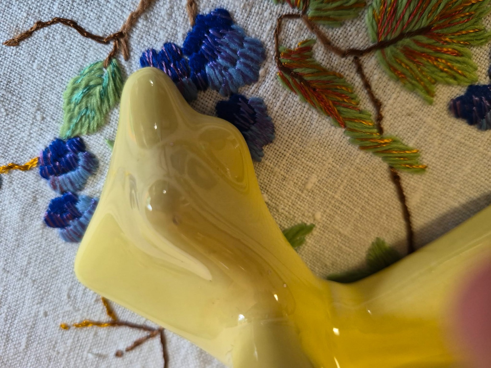 LOUNGING FROG, YELLOW, 10” LONG, ENCHANTO CA POTTERY, GEM BELLY BUTTON, 1950s