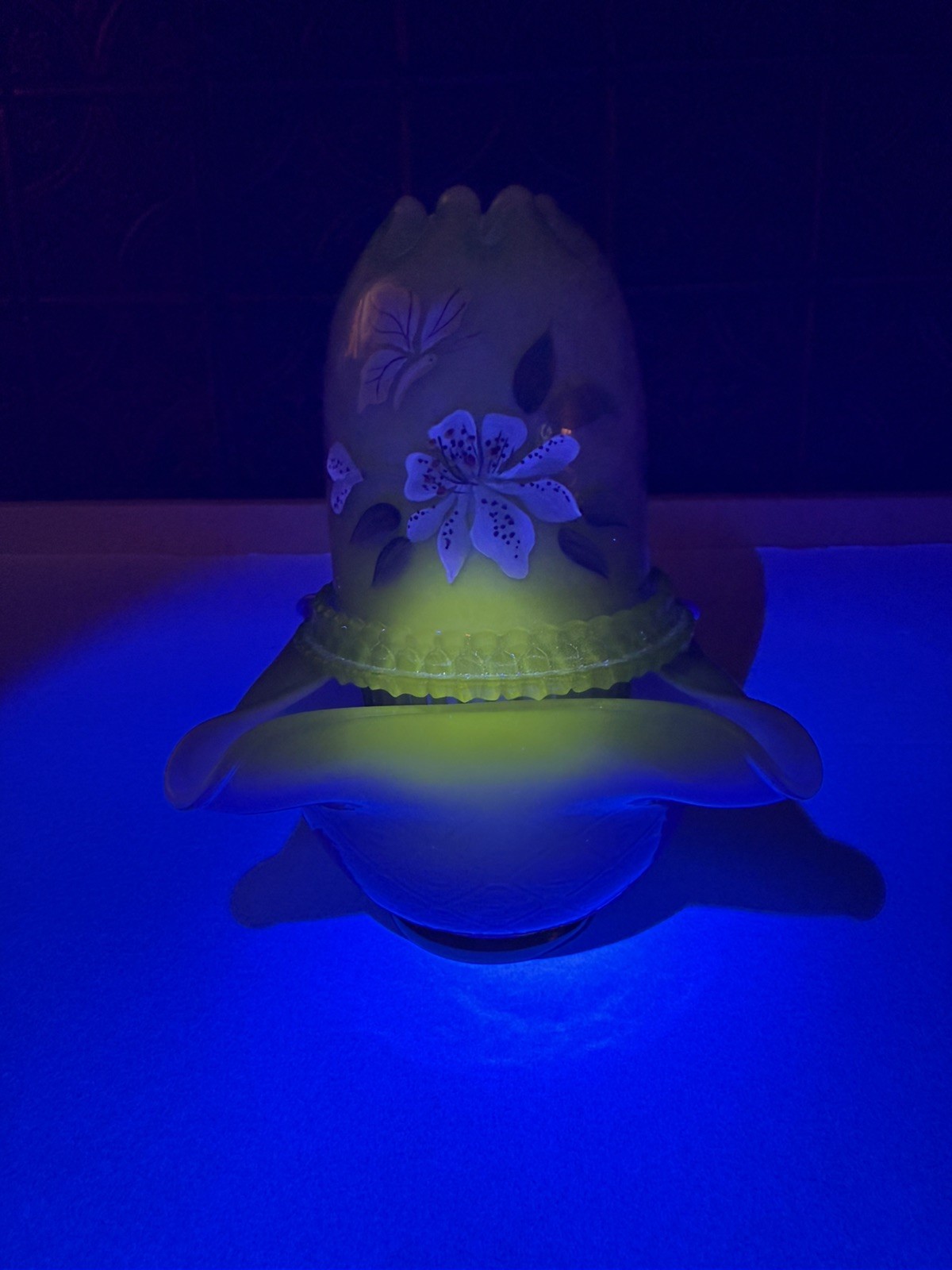 Fenton QVC “Sweetbriar” Glows Plum Purple Overlay 3pc Fairy Lamp D Barbour