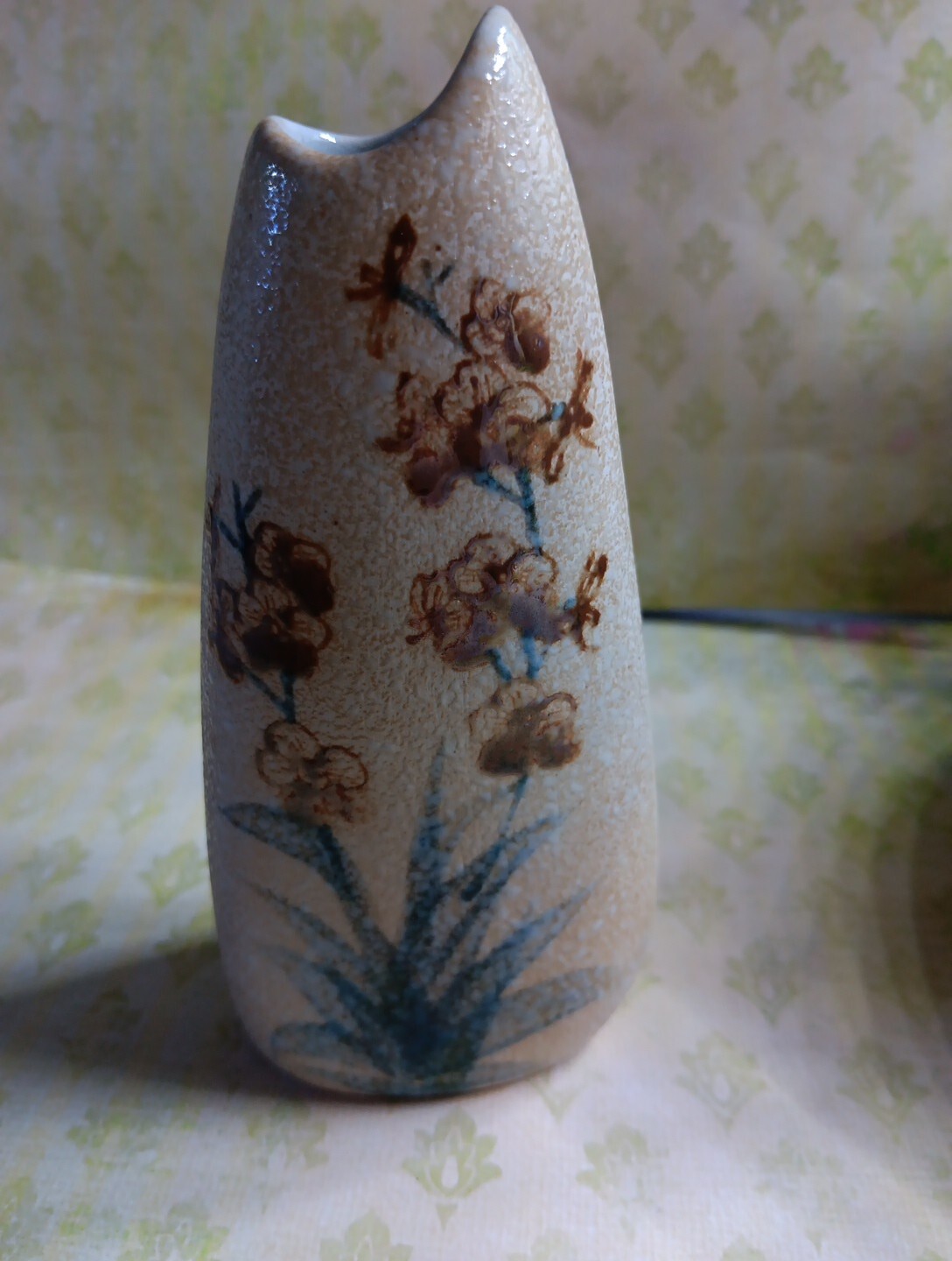Vintage R.F. Orchids Handpainted small Bud Vase Florida Pottery 6.5 Inch