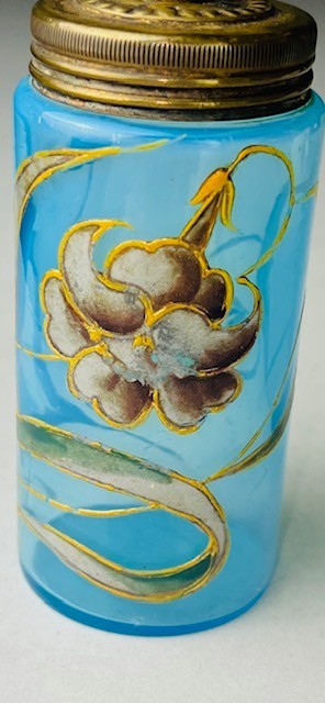 ANTIQUE VICTORIAN BLUE GLASS HAND ENAMELED FLORAL SCENT BOTTLE W/ METAL LID