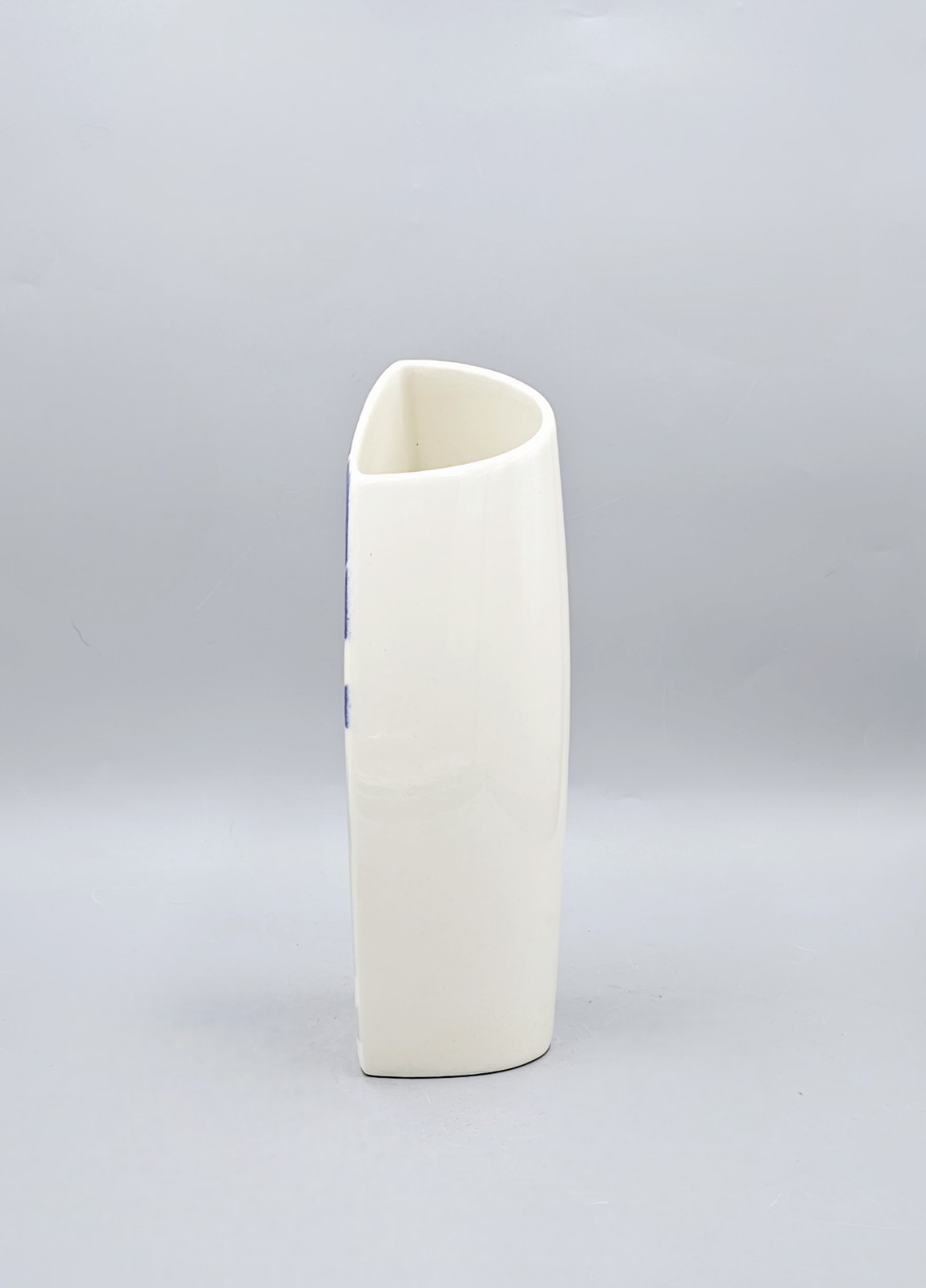 Vintage John Bergen Studio Art Pottery Asymmetric Vase – Signed ’93