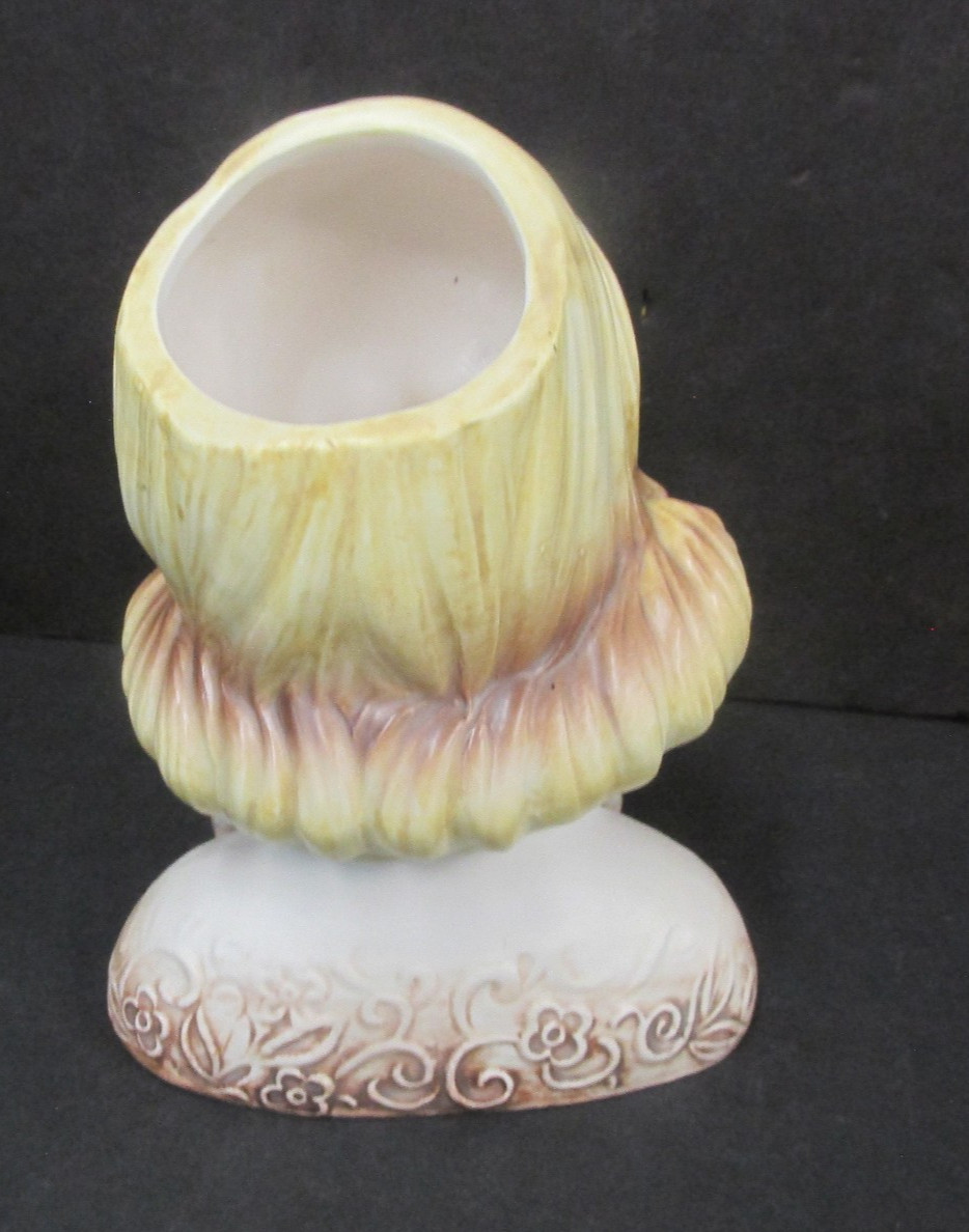 624 lefton 6 ” blonde LADY HEAD VASE MATTE BROWN JACKET LEFTON RED GOLD LABEL