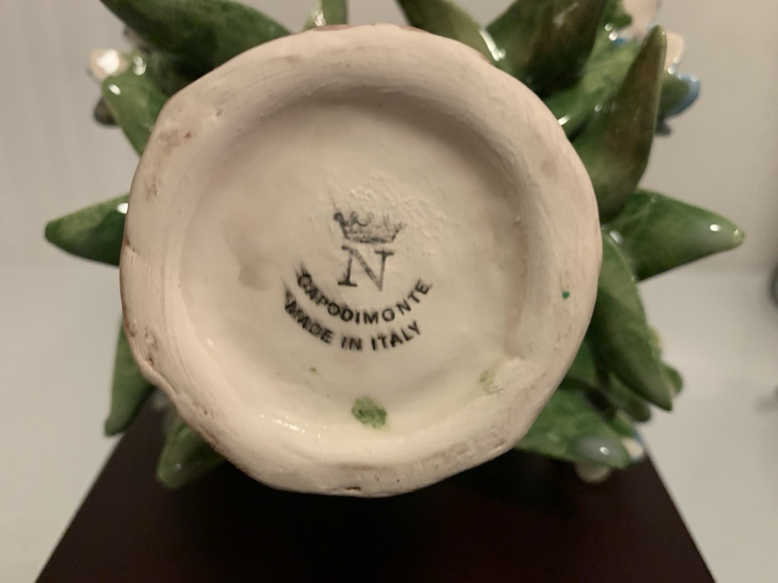 VTG Capodimonte Blue Flowers in Basket * Handmade in Italy * 6 5/8″ H x 4 3/4″ W
