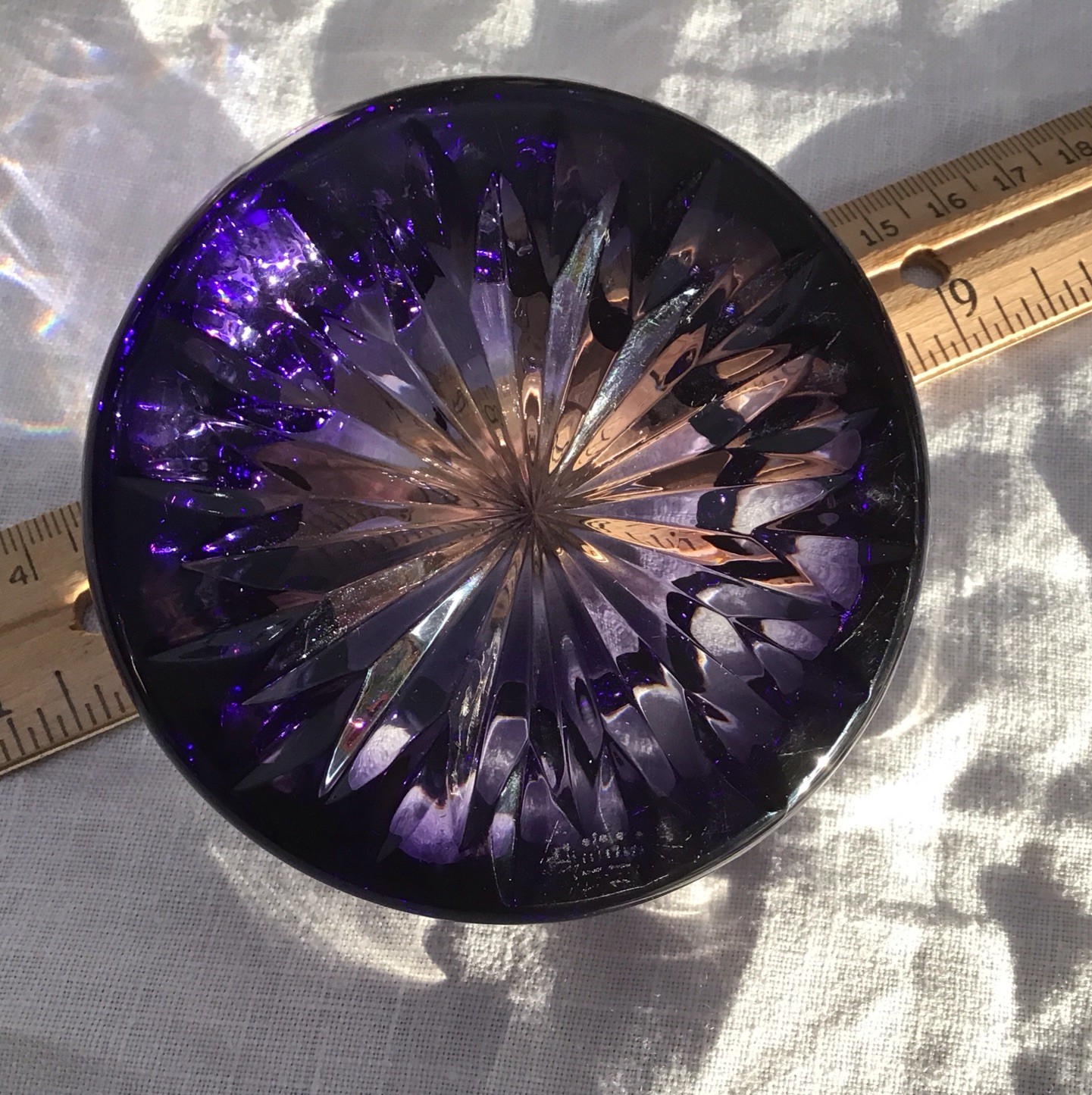 Royal Doulton Art Glass Webb Corbet Purple Amethyst Stars Paperweight 2 7/8”x2”