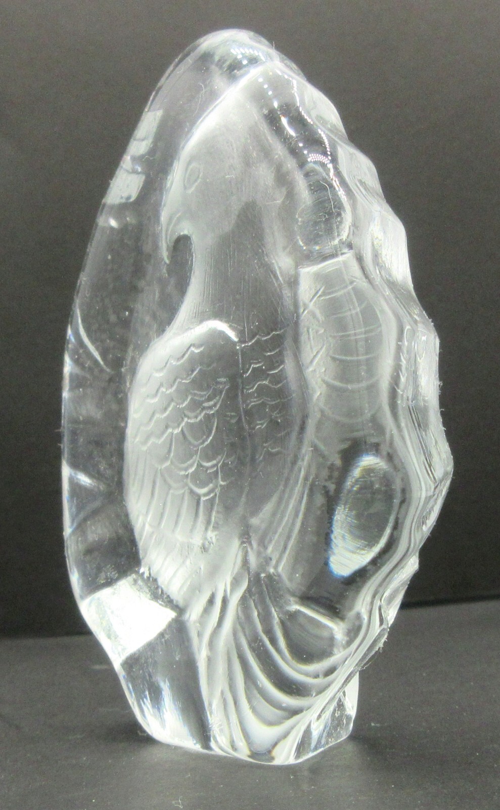 Glass Bald Eagle Paperweight Clear & Frosted Arrowhead Shape 3 1/2″ Unbranded