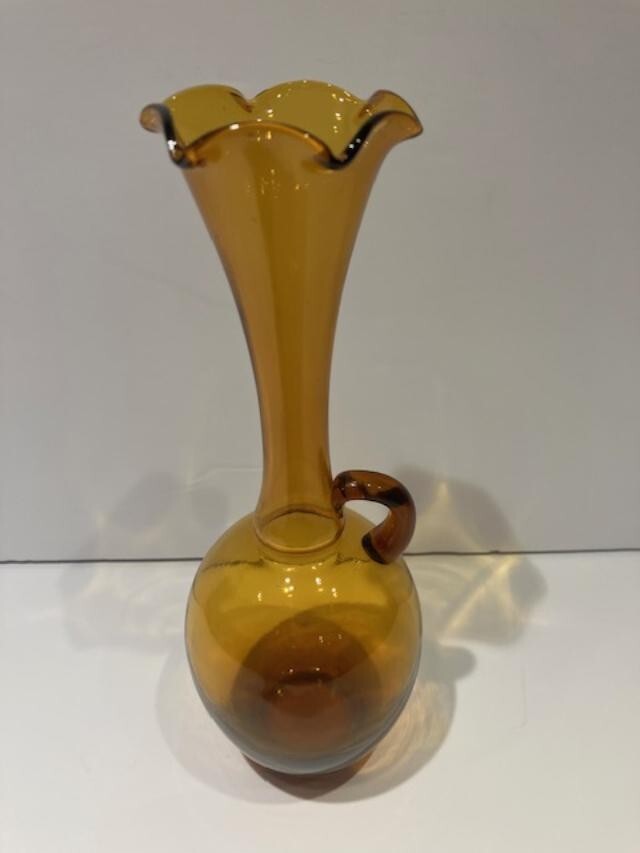 DABS Japan Amber Brown Handle Glass 8″ Bud Vase scallop top
