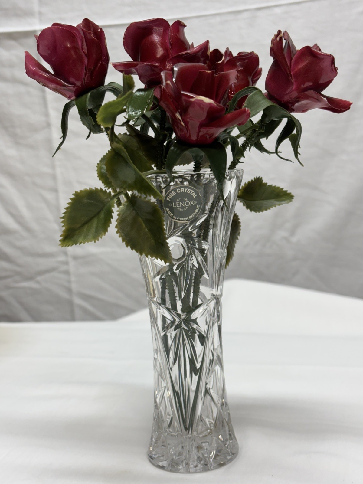 Fine Porcelain Flowers – 6 Red Rose Bunch Hand Sculpted w/6″ Lenox Crystal vase