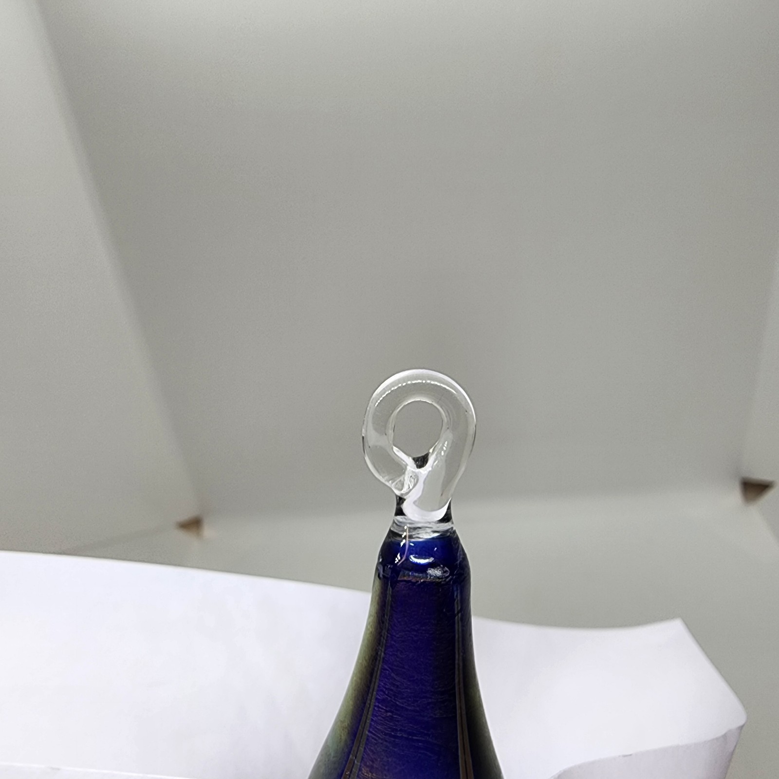 1988 Signed Steven Correia Studio Art Glass Teardrop Feather Christmas Ornament