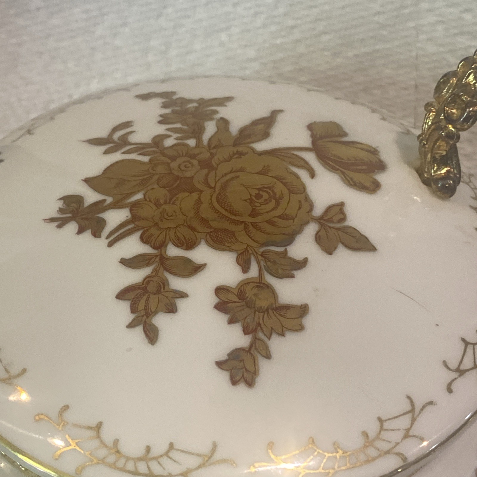 Andrea by Sadek Porcelain Silent Butler: Hinged Crumb Catcher Roses & Gold