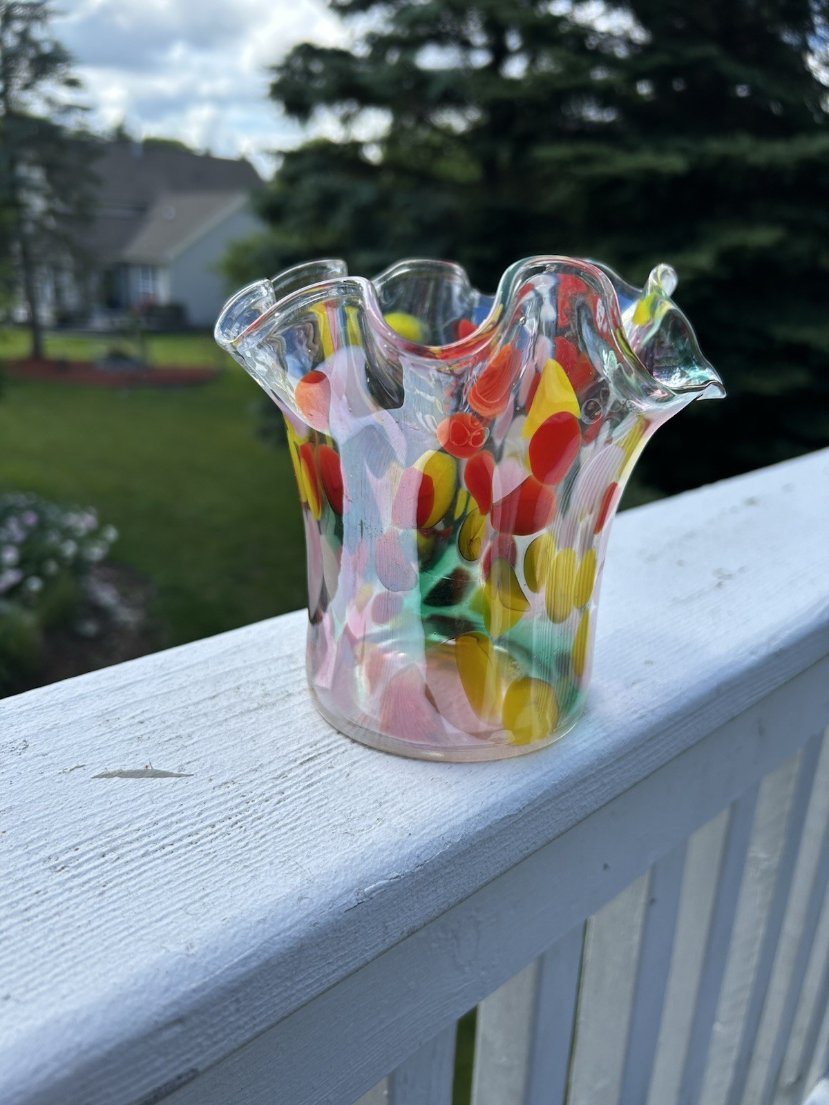 Vintage Zorza Art Glass Handkerchief Vase, Handmade in Poland