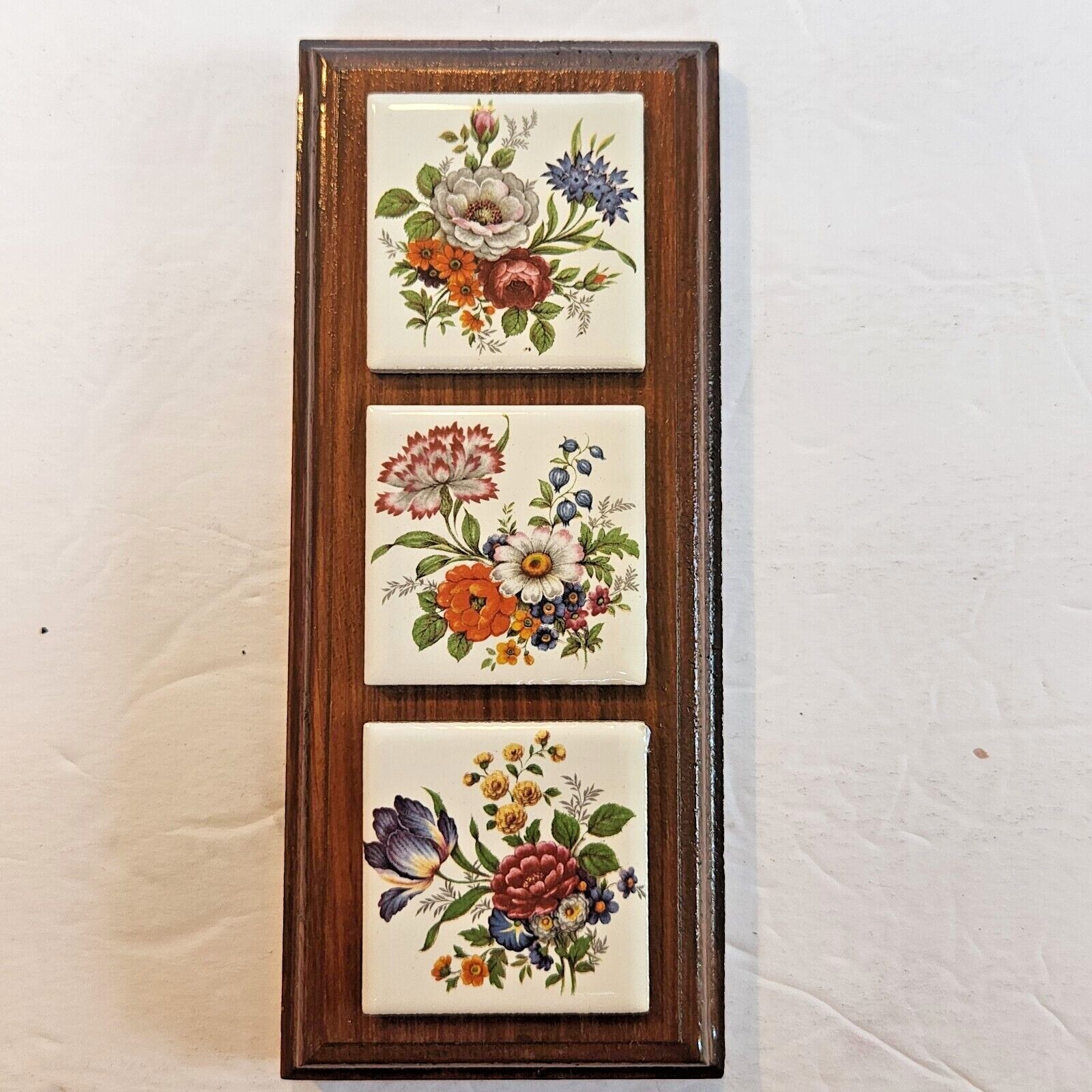 Vintage Flower Art Tiles Wood Framed Wall Hanging Plaques Flowers 3″ X 7.5″