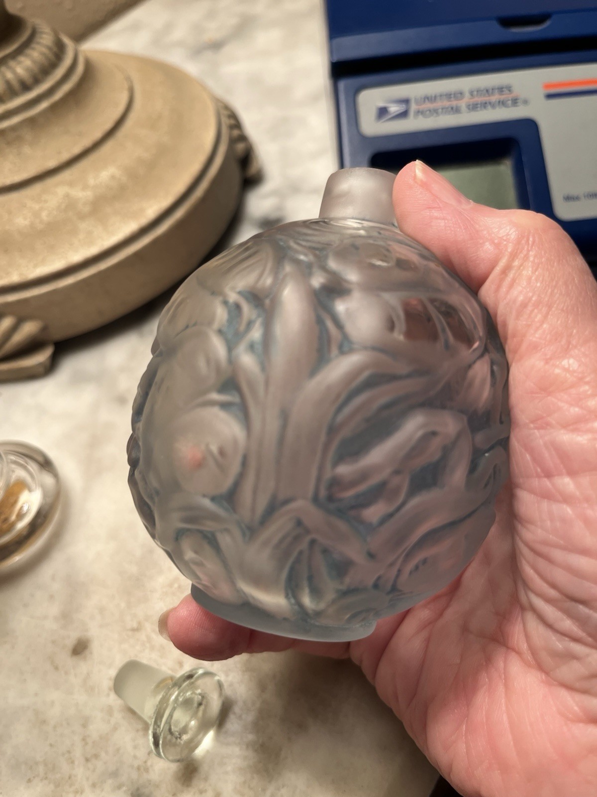 R. LALIQUE JAYTHO PERFUME BOTTLE Water, Lilies, And Frogs