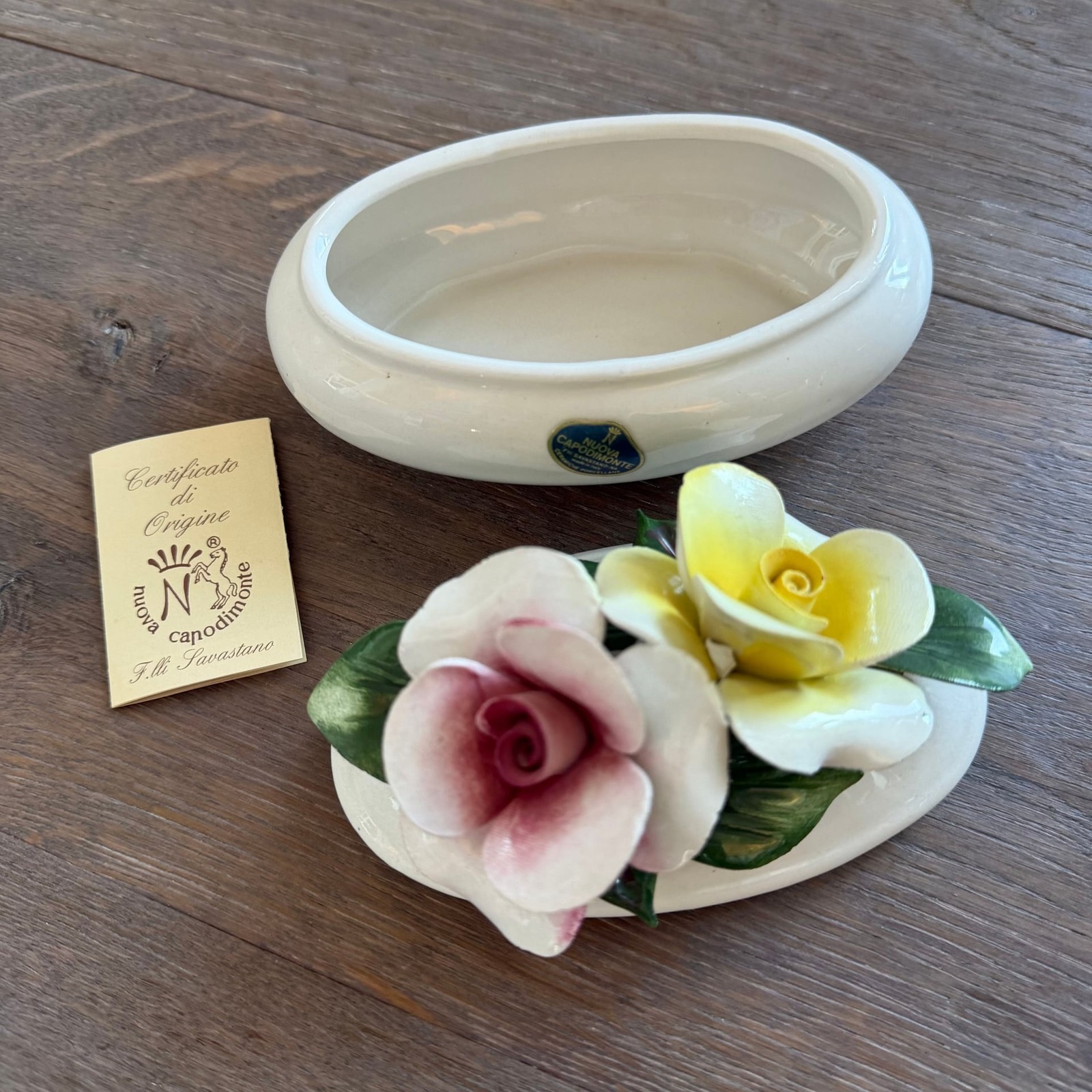 Mid 20th Century Nuona Capodimonte Yellow & Pink Roses Flower Trinket Box 💐 M