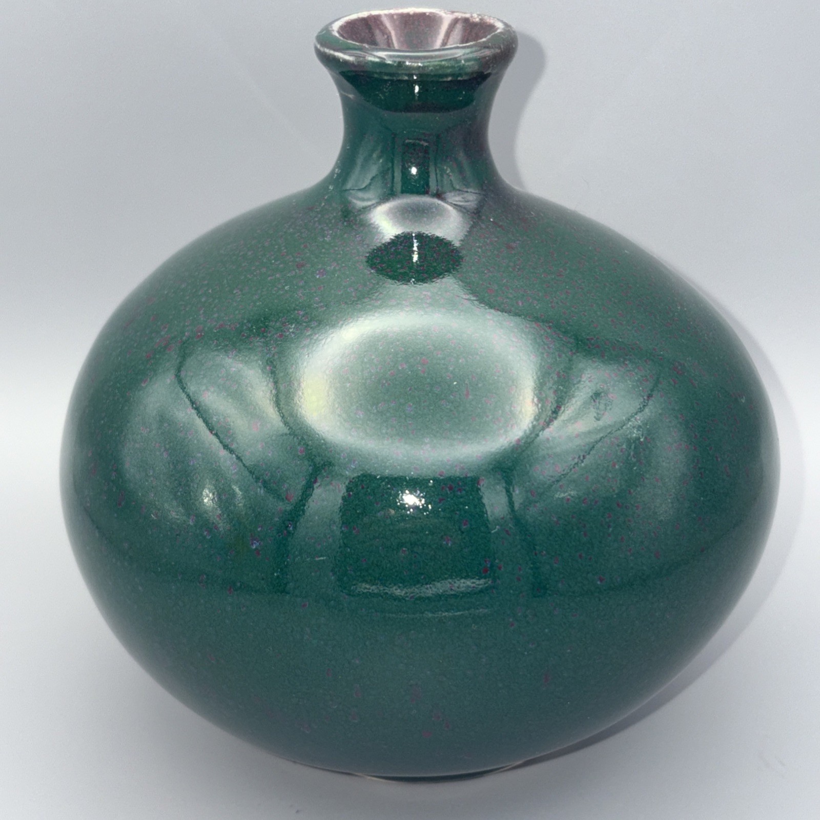 Suzanne Kent Signed SK Studio Art Pottery Bulbous Bud Vase Teal Purple Glaze 5″