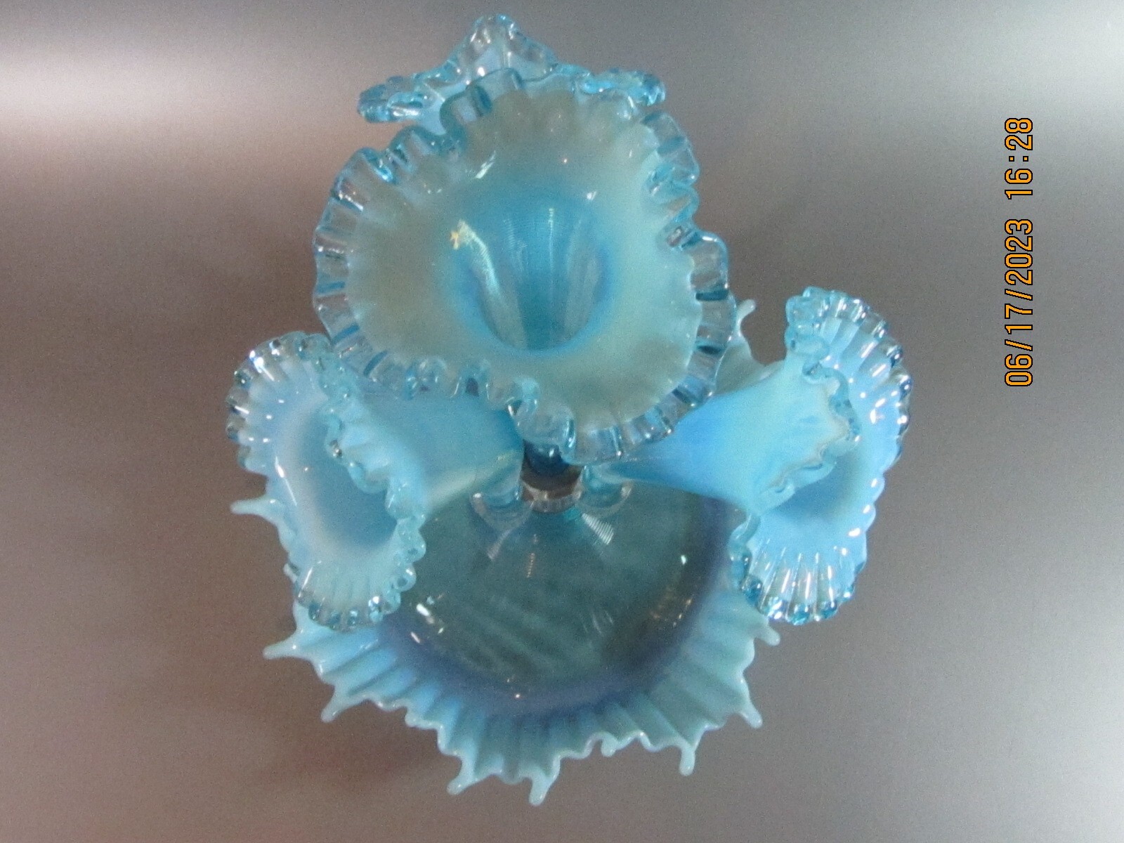 Vintage Mold Blown Ribbed Opalescent Blue Glass Fenton Large Epergne Four Horn