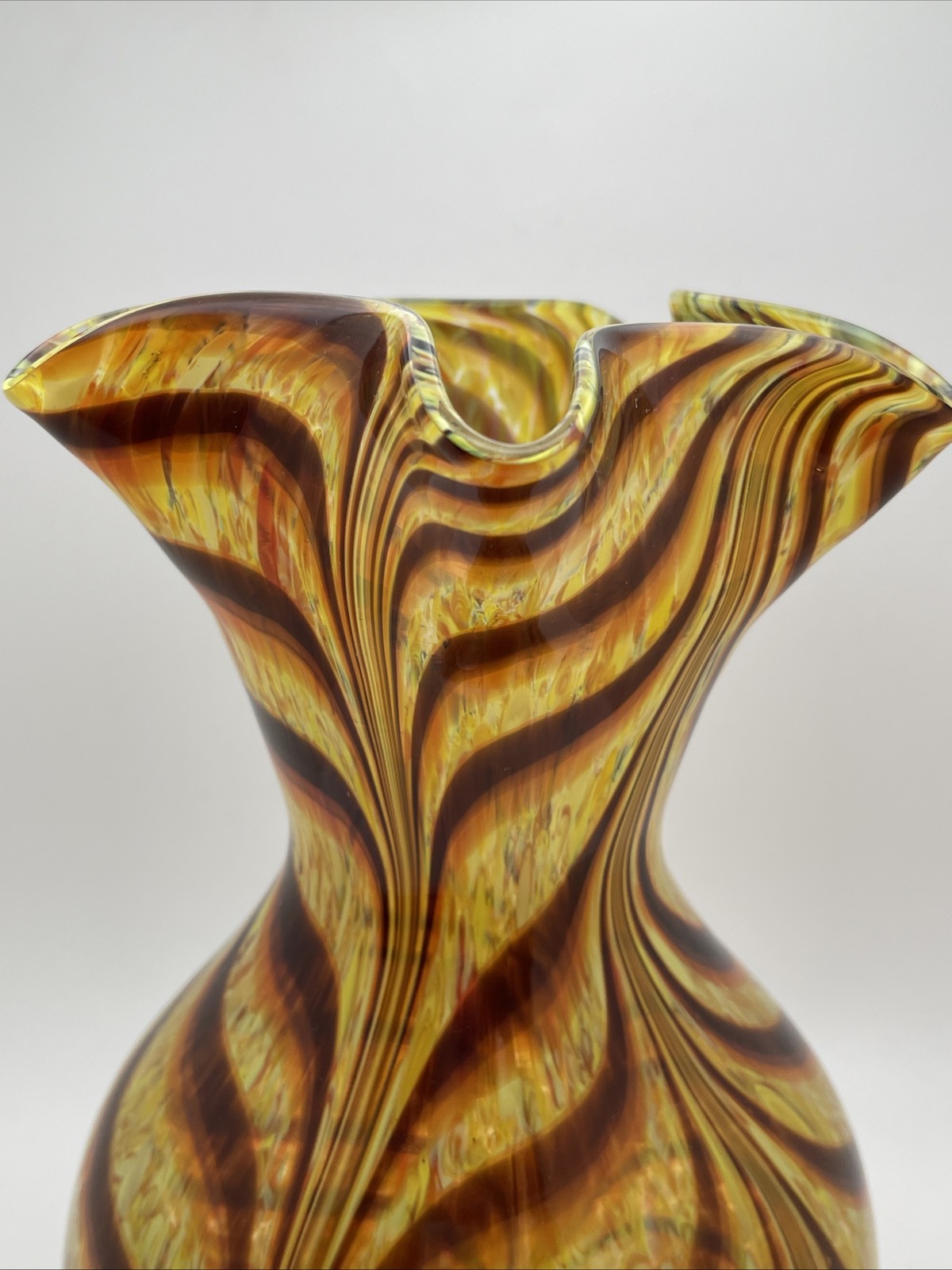Hand-Blown Art Glass Vase Pulled Feather or “Tiger Stripe” pattern 9.75”