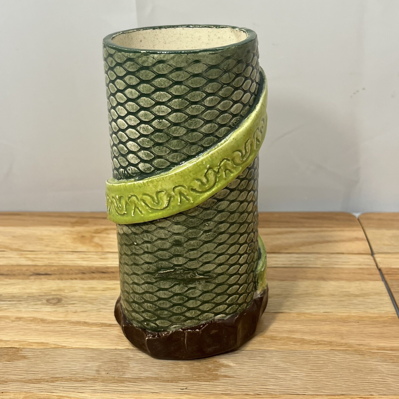 Ugly Handmade Art Pottery Vase Mug Dragon Snake Lizard Scales Signed Nina