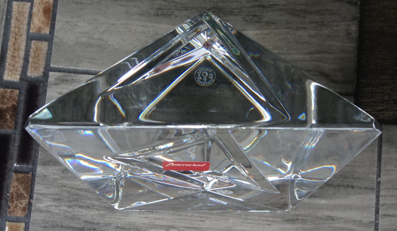 MIB 4.9″ Large Rare Baccarat Crystal “Star of David” Prism Paperweight Jewish