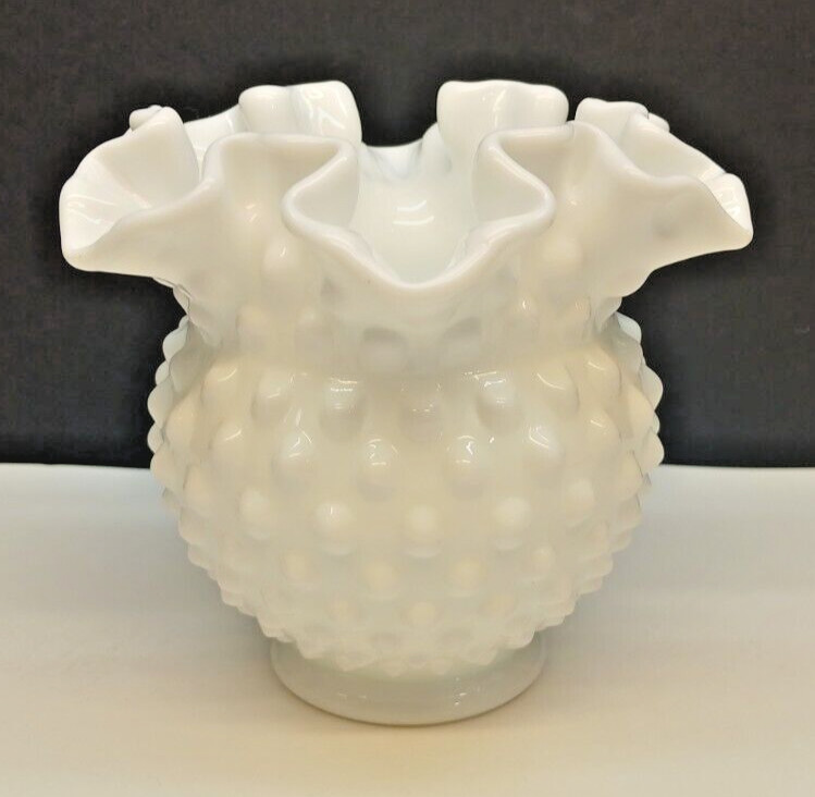 Vintage Fenton White Milk Glass Hobnail 4 1/2″ Rose Bowl