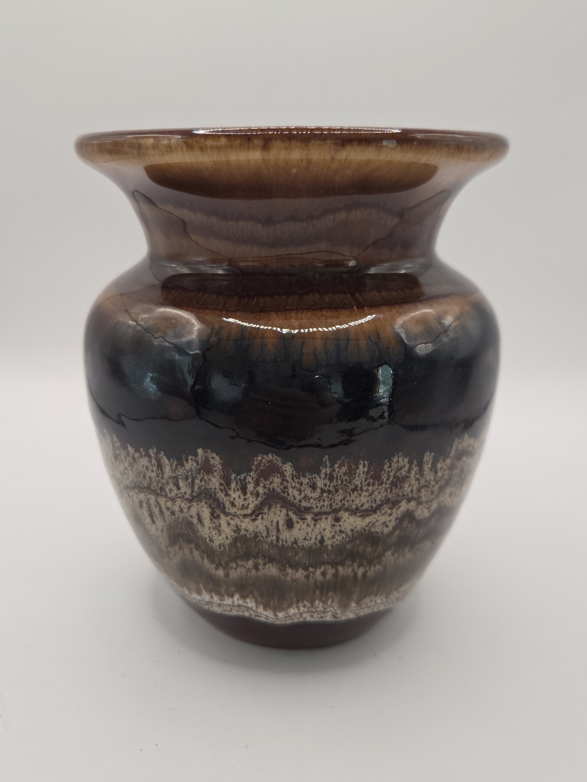 Vintage Royal Haeger Vase Brown Cream Earth Tones Drip Glaze Pottery 5.5” Tall
