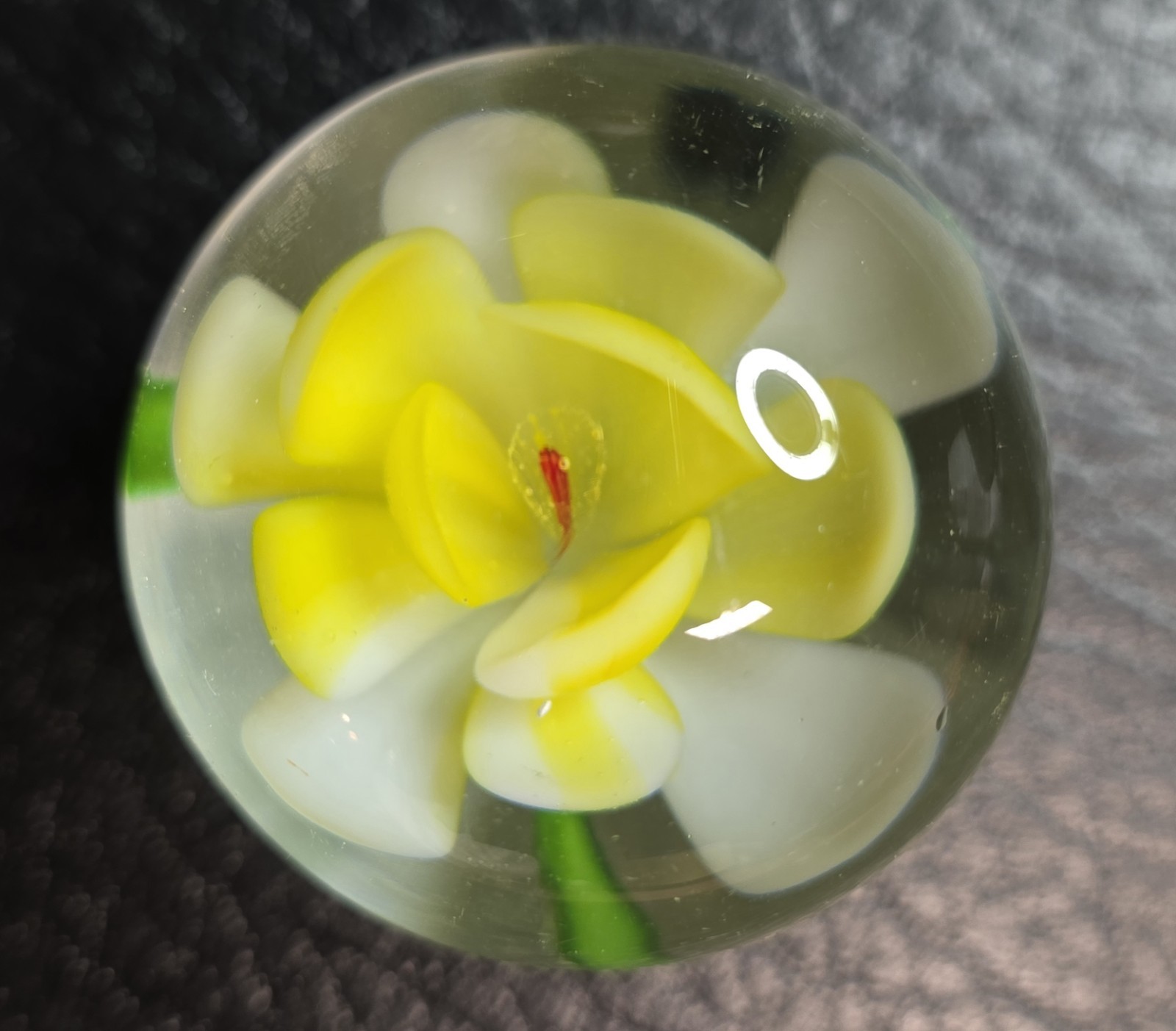 Petite yellow and white flower paperweight 1.8″ #PW-23
