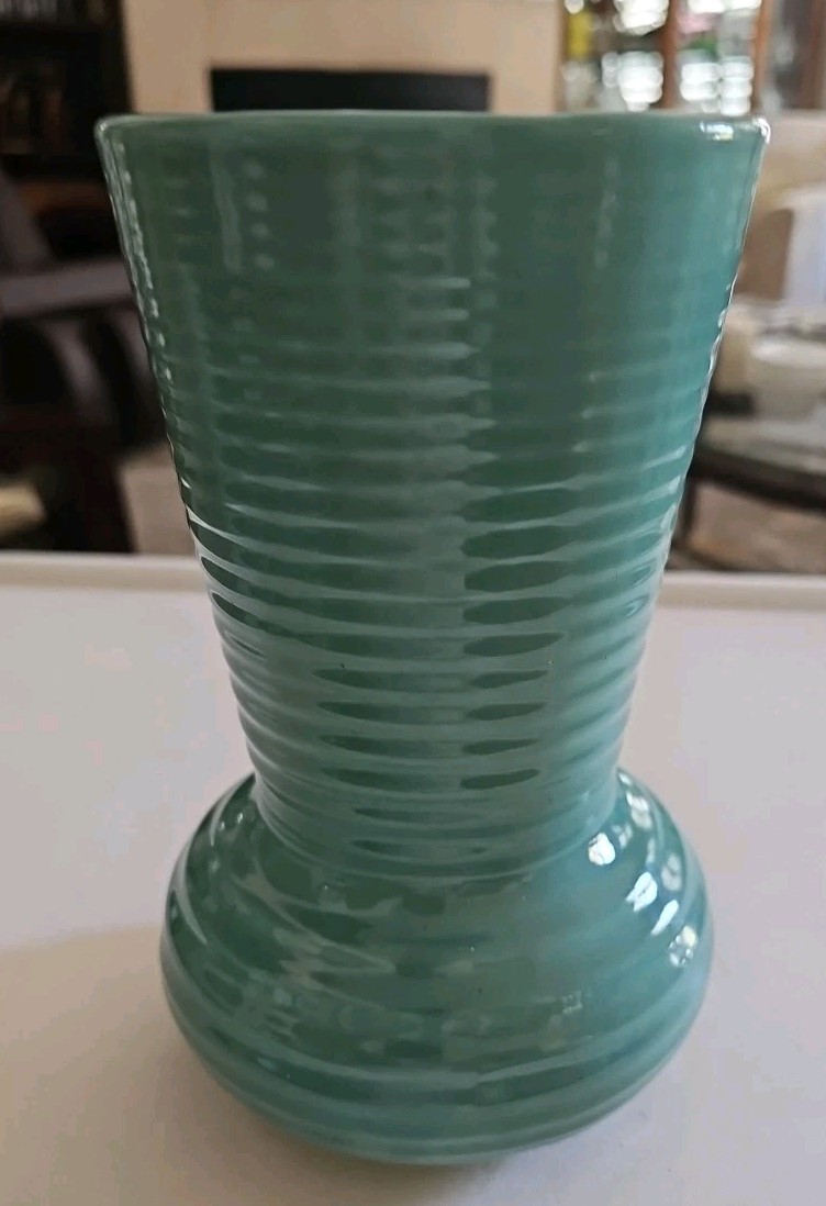 VTG Unmarked BAUER GREEN HI FIRE CALIFORNIA ART POTTERY RING CYLINDER VASE 8″
