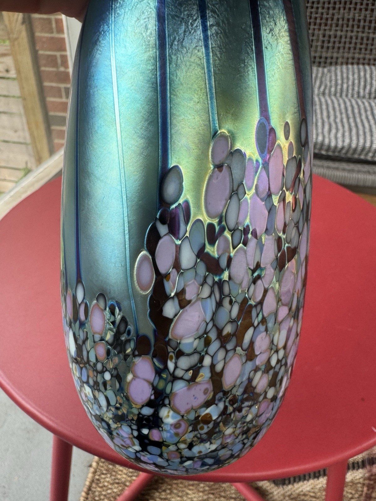 ELAINE HYDE 1993 Art Glass VASE 7.25” Blue Black Pink Iridescent Design Signed
