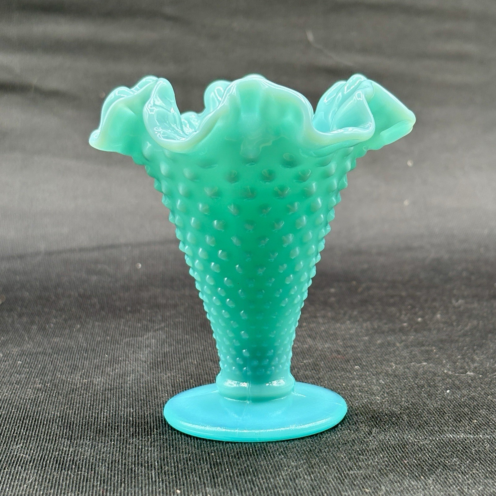 Fenton Hobnail Turquoise Milk Glass Ruffle Edge Trumpet Vase 4″ H Vintage EUC