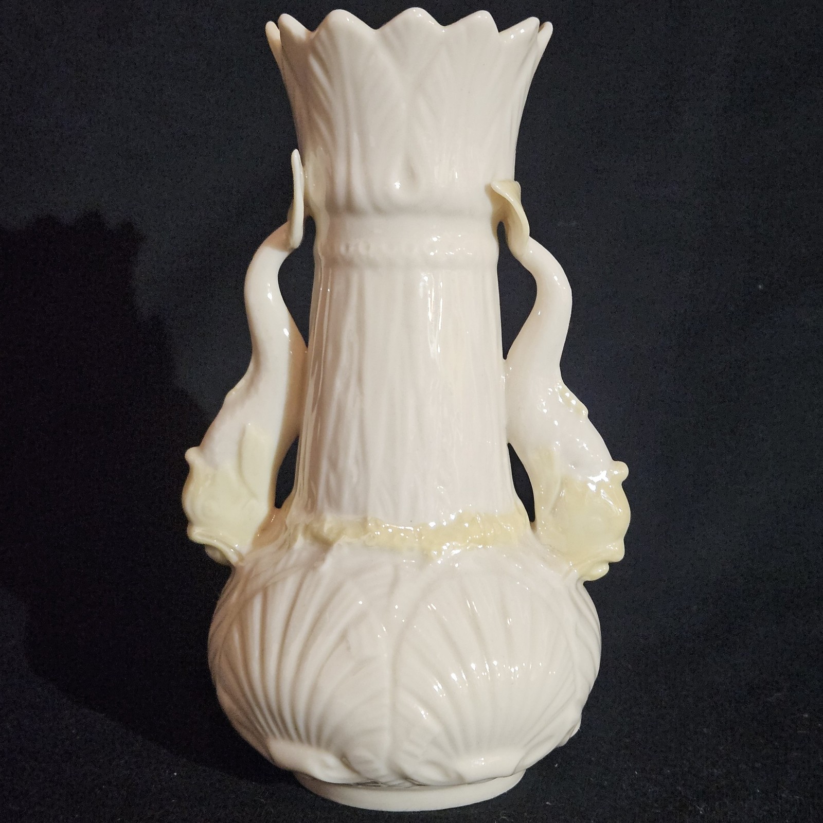 Vintage Belleek Dolphin Spill Vase 7th Mark 1980-1993