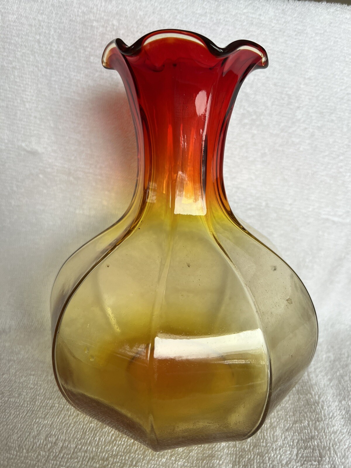 Vintage Indiana Glass Amberina Orange and Yellow Vase 8″ Ruffled Edge