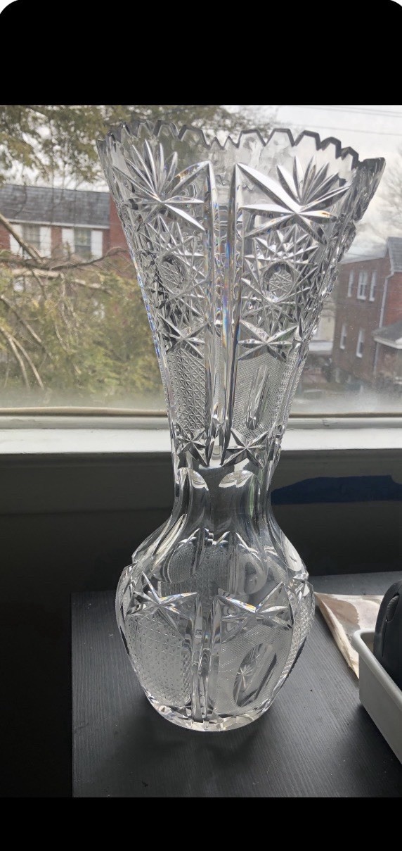 Large 14” Heavy Cut Lead Crystal Vase Starburst Fan Pattern Scallop Rim Vintage