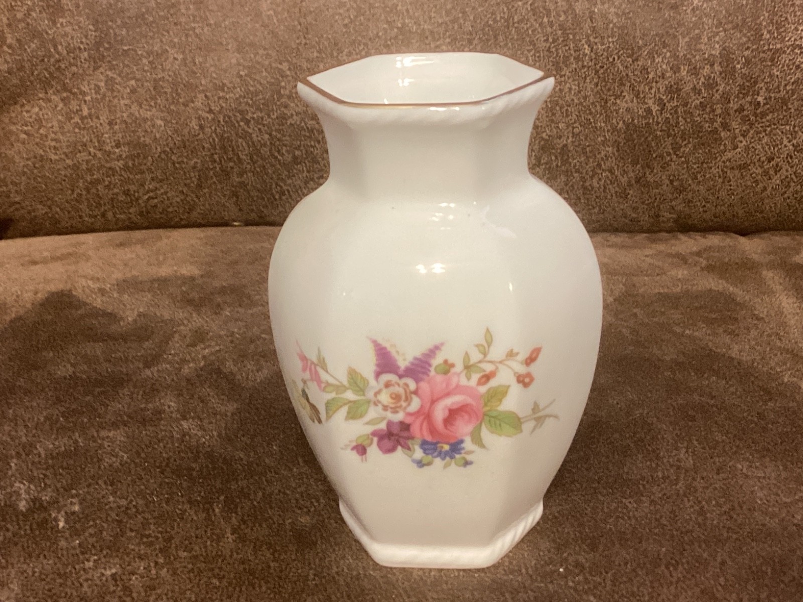 AYNSLEY CHINA HOWARD SPRAYS CHELFORD VASE 3 1/4 INCH BOXED PRISTINE
