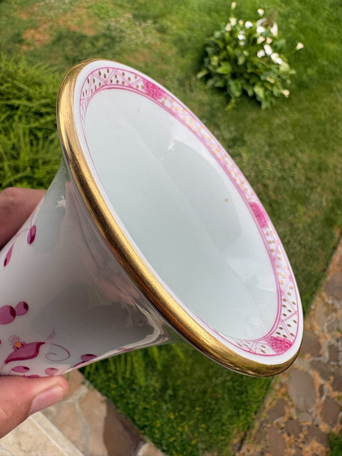 1924 Meissen Porcelain Vase Pink Floral Hand Painted Gold Gilt 9.5 Inches