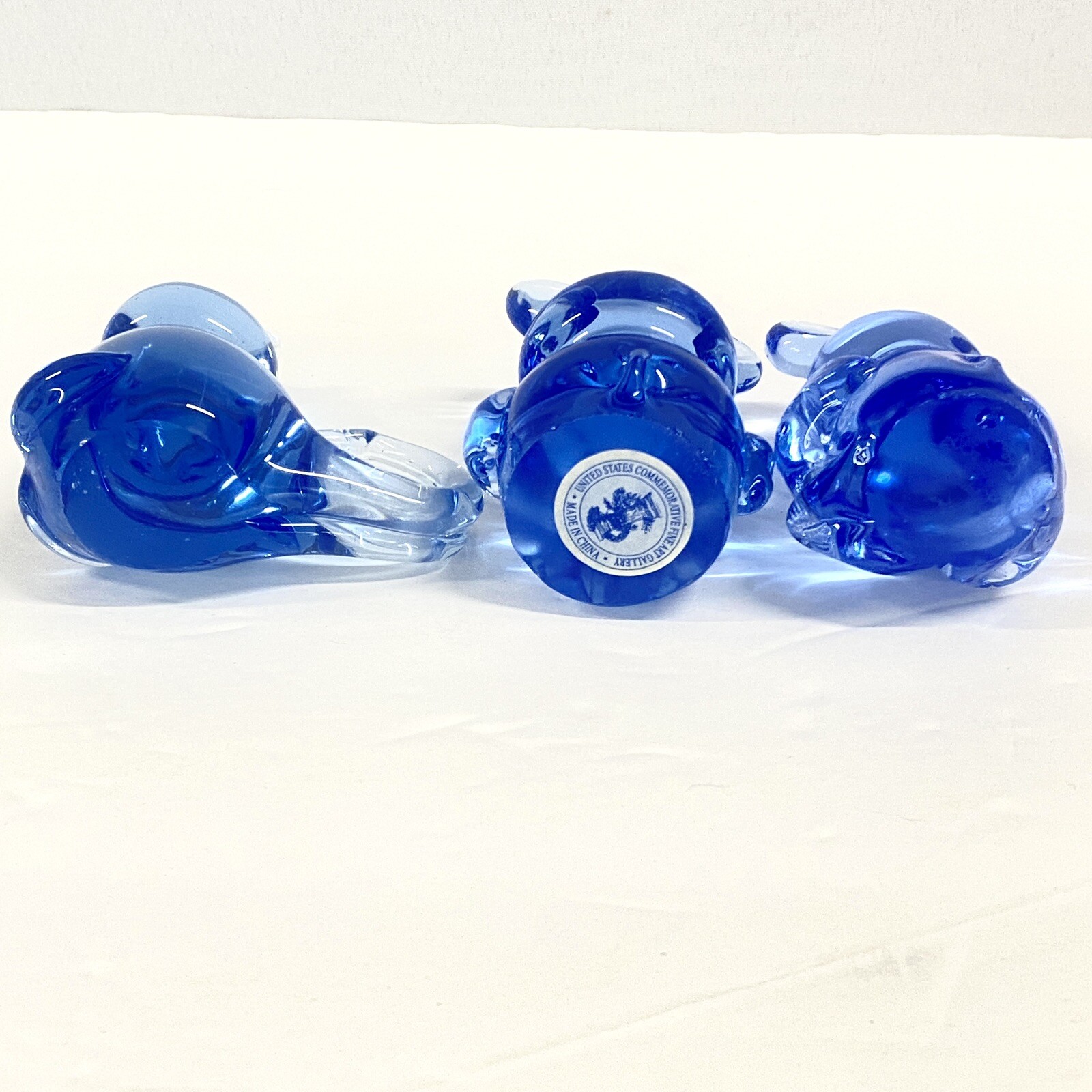 3″ U.S. Commemorative Fine Art Gallery Blue Glass Figurines Koala Cat Mouse