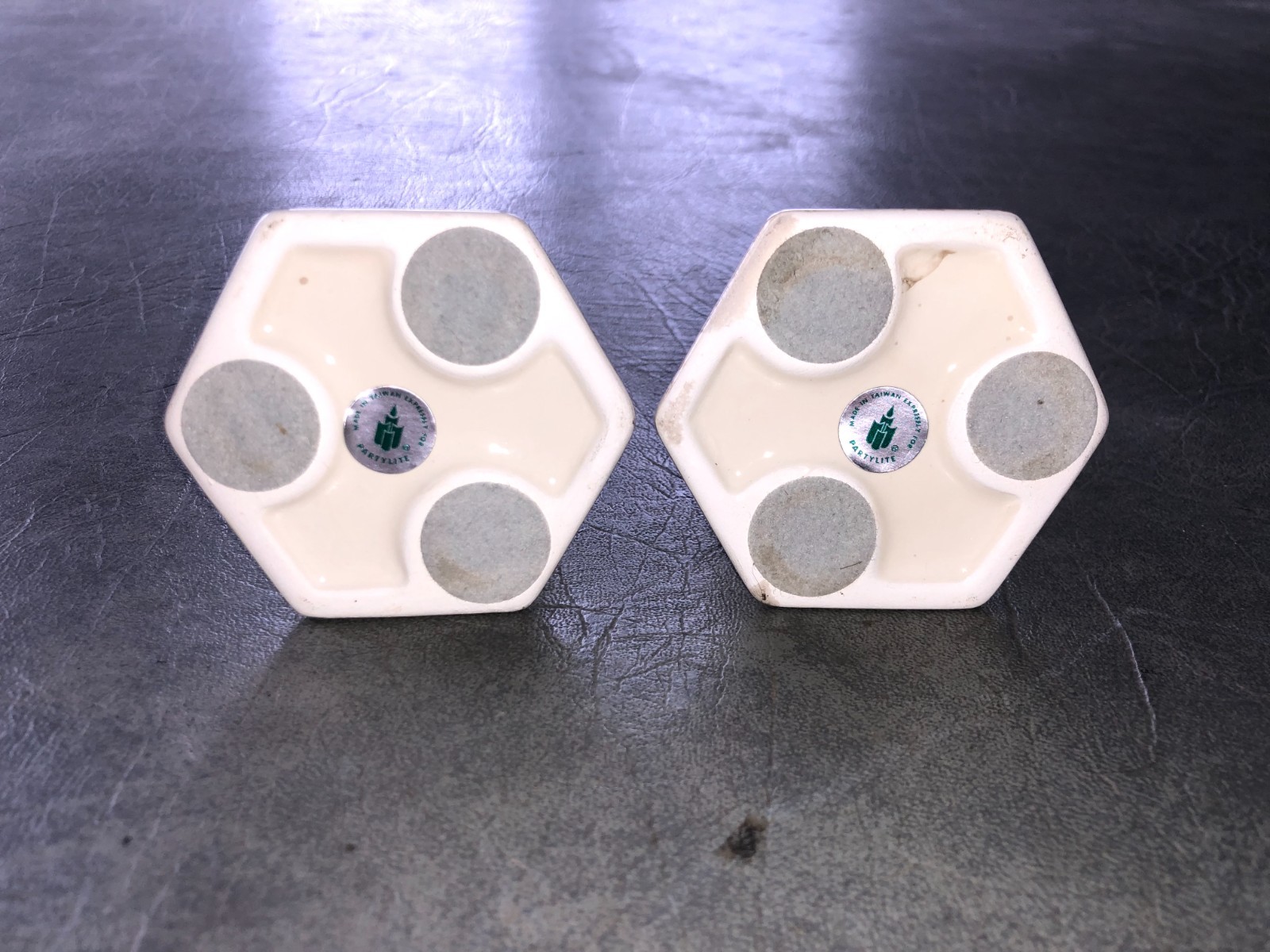 Partylite Ivory Palazzo Candle Stick Holders Pair Candlestick Holders