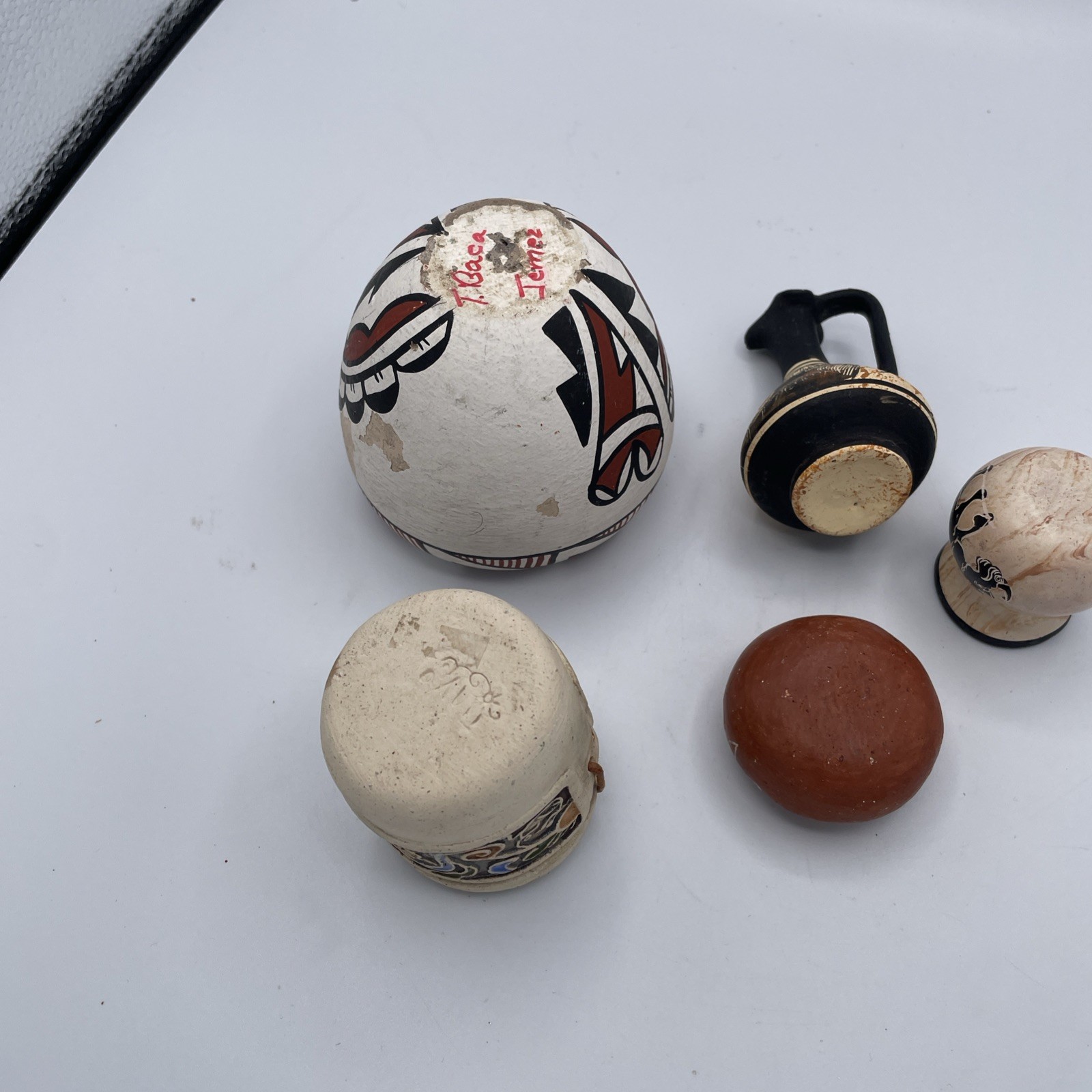 Lot Five some Signed southwestern Pottery Miniatures Jimenez, Bell decorative