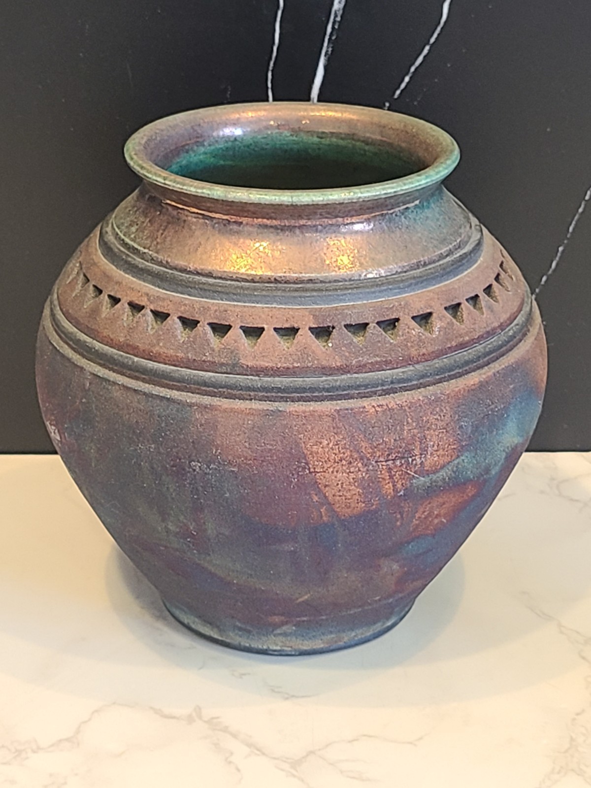 John Melkonian Raku Studio Pottery Vase Incised Triangle Design Signed 2010 EUC